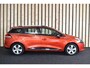 Renault Clio Estate 0.9 TCe Expression 70dkm 1e eig. Trekhaak Airco Navi Cruise PDC Nwe APK
