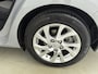 Toyota Auris Touring Sports 1.8 Hybrid Dynamic | NL-Auto | Navigatie | Parkeercamera |