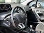 Peugeot 2008 1.2T 110pk Allure | Dealeronderhouden | Trekhaak | Navigatie | Climate Control | Cruise Control