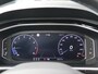 Volkswagen T-Roc 1.0 TSI 110 pk R-Line | Trekhaak | App Connect | ACC | Digital Cockpit | Navigatie | Camera |