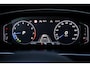 Volkswagen Tiguan Allspace 1.5 TSI R-Line Business+ | 7 persoons | Panoramadak | Leder | Trekhaak | Carplay | Stoel en stuurverw.|
