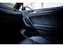Volkswagen Tiguan Allspace 1.5 TSI R-Line Business+ | 7 persoons | Panoramadak | Leder | Trekhaak | Carplay | Stoel en stuurverw.|
