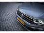 Volkswagen Tiguan Allspace 1.5 TSI R-Line Business+ | 7 persoons | Panoramadak | Leder | Trekhaak | Carplay | Stoel en stuurverw.|