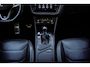 Volkswagen Tiguan Allspace 1.5 TSI R-Line Business+ | 7 persoons | Panoramadak | Leder | Trekhaak | Carplay | Stoel en stuurverw.|