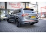 Volkswagen Tiguan Allspace 1.5 TSI R-Line Business+ | 7 persoons | Panoramadak | Leder | Trekhaak | Carplay | Stoel en stuurverw.|