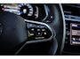 Volkswagen Tiguan Allspace 1.5 TSI R-Line Business+ | 7 persoons | Panoramadak | Leder | Trekhaak | Carplay | Stoel en stuurverw.|