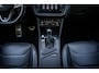 Volkswagen Tiguan Allspace 1.5 TSI R-Line Business+ | 7 persoons | Panoramadak | Leder | Trekhaak | Carplay | Stoel en stuurverw.|
