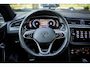 Volkswagen Tiguan Allspace 1.5 TSI R-Line Business+ | 7 persoons | Panoramadak | Leder | Trekhaak | Carplay | Stoel en stuurverw.|