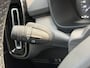 Volvo XC40 1.5 T5 Recharge Business Pro | Apple Carplay/Android Auto | Cruise control adaptief | Stuurwiel en stoelen verwarmd |