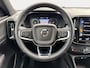 Volvo XC40 1.5 T5 Recharge Business Pro | Apple Carplay/Android Auto | Cruise control adaptief | Stuurwiel en stoelen verwarmd |