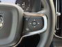 Volvo XC40 1.5 T5 Recharge Business Pro | Apple Carplay/Android Auto | Cruise control adaptief | Stuurwiel en stoelen verwarmd |