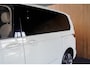 Volkswagen Multivan 1.4 eHybrid 7p. Pano Navi Camera ACC PDC Elektr. bedienbare schuifdeuren Elektr. bedienbare achterklep Stoelverwarming Climate voor & achter Cruise C. LM velgen BTW auto!