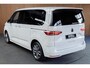 Volkswagen Multivan 1.4 eHybrid 7p. Pano Navi Camera ACC PDC Elektr. bedienbare schuifdeuren Elektr. bedienbare achterklep Stoelverwarming Climate voor & achter Cruise C. LM velgen BTW auto!