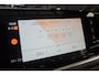 Volkswagen Multivan 1.4 eHybrid 7p. Pano Navi Camera ACC PDC Elektr. bedienbare schuifdeuren Elektr. bedienbare achterklep Stoelverwarming Climate voor & achter Cruise C. LM velgen BTW auto!