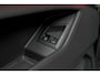 Volkswagen Multivan 1.4 eHybrid 7p. Pano Navi Camera ACC PDC Elektr. bedienbare schuifdeuren Elektr. bedienbare achterklep Stoelverwarming Climate voor & achter Cruise C. LM velgen BTW auto!