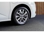 Volkswagen Multivan 1.4 eHybrid 7p. Pano Navi Camera ACC PDC Elektr. bedienbare schuifdeuren Elektr. bedienbare achterklep Stoelverwarming Climate voor & achter Cruise C. LM velgen BTW auto!