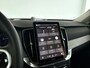 Volvo XC90 T8 Plug-in hybrid AWD Ultra Dark | Panoramadak | 360º camera | Luchtvering | Head- Up display | Bowers & Wilkins | Stoelventilatie | Trekhaak