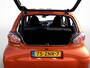 Toyota Aygo 1.0 VVT-i Comfort Orange | Airco | Elektrische ramen voor | Centrale deurvergrendeling met afstandsbediening | Opbergvak dashboard |
