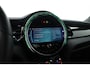 MINI Cooper S 3-Deurs 2.0 Classic | Rijklaar! | Dig. Cockpit | Stoelverw. | Camera+PDC | Sfeerverl. | Piano Black ext. | Cruise | NAV+CarPlay | Climate | Keyless | LED | 17'' V