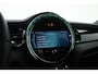 MINI Cooper S 3-Deurs 2.0 Classic | Rijklaar! | Dig. Cockpit | Stoelverw. | Camera+PDC | Sfeerverl. | Piano Black ext. | Cruise | NAV+CarPlay | Climate | Keyless | LED | 17'' V