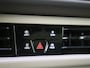 Volkswagen Multivan 1.5 eHybrid L1 Economy Business 4Motion | Wegklapbare trekhaak | Sluithulp achterklep | Armleuning voorstoelen | Familie pakket | zitopstelling 2-2-3 met Vis a Vis |
