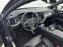 Volvo V60 2.0 T8 Twin Engine AWD Inscription | Panoramadak | Harman en Cardon | Blis | PDC V+A en camera | Adaptie Cruiscontrol | Lederen bekleding-Stoelverwarming |