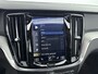 Volvo V60 2.0 T8 Twin Engine AWD Inscription | Panoramadak | Harman en Cardon | Blis | PDC V+A en camera | Adaptie Cruiscontrol | Lederen bekleding-Stoelverwarming |
