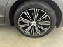 Volvo V60 2.0 T8 Twin Engine AWD Inscription | Panoramadak | Harman en Cardon | Blis | PDC V+A en camera | Adaptie Cruiscontrol | Lederen bekleding-Stoelverwarming |
