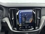 Volvo V60 2.0 T8 Twin Engine AWD Inscription | Panoramadak | Harman en Cardon | Blis | PDC V+A en camera | Adaptie Cruiscontrol | Lederen bekleding-Stoelverwarming |