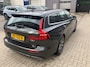 Volvo V60 2.0 T8 Twin Engine AWD Inscription | Panoramadak | Harman en Cardon | Blis | PDC V+A en camera | Adaptie Cruiscontrol | Lederen bekleding-Stoelverwarming |