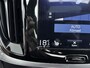 Volvo V60 2.0 T8 Twin Engine AWD Inscription | Panoramadak | Harman en Cardon | Blis | PDC V+A en camera | Adaptie Cruiscontrol | Lederen bekleding-Stoelverwarming |