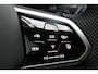 Volkswagen Arteon Shooting Brake 1.4 TSI eHybrid R-Line Business+ | Incl. 12 maanden Garantie | SoH 92% | Dealer onderhouden | Panorama dak | Stoelmassage | Stoelverwarming V+A | Stuurverwarming | Elektrisch verstelbare stoelen met memory | Elektrisch wegklapbare trekhaak | Elektrische kofferbakklep | Adaptive cruise controle | Head-Up display | 360° Camera | Dodehoekdetectie | Apple CarPlay/Andriod Auto | Navigatie |
