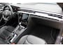 Volkswagen Arteon Shooting Brake 1.4 TSI eHybrid R-Line Business+ | Incl. 12 maanden Garantie | SoH 92% | Dealer onderhouden | Panorama dak | Stoelmassage | Stoelverwarming V+A | Stuurverwarming | Elektrisch verstelbare stoelen met memory | Elektrisch wegklapbare trekhaak | Elektrische kofferbakklep | Adaptive cruise controle | Head-Up display | 360° Camera | Dodehoekdetectie | Apple CarPlay/Andriod Auto | Navigatie |