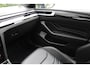 Volkswagen Arteon Shooting Brake 1.4 TSI eHybrid R-Line Business+ | Incl. 12 maanden Garantie | SoH 92% | Dealer onderhouden | Panorama dak | Stoelmassage | Stoelverwarming V+A | Stuurverwarming | Elektrisch verstelbare stoelen met memory | Elektrisch wegklapbare trekhaak | Elektrische kofferbakklep | Adaptive cruise controle | Head-Up display | 360° Camera | Dodehoekdetectie | Apple CarPlay/Andriod Auto | Navigatie |