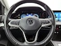 Volkswagen Golf Variant 1.5 eTSI Life Business 1 eerdere eigenaar | Trekhaak | Apple Carplay | Android Auto | Stoelverwarming | Cruise Control Adaptief | Dakrails | Parkeersensor Voor en Achter | Sfeerverlichting