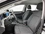 Volkswagen Golf Variant 1.5 eTSI Life Business 1 eerdere eigenaar | Trekhaak | Apple Carplay | Android Auto | Stoelverwarming | Cruise Control Adaptief | Dakrails | Parkeersensor Voor en Achter | Sfeerverlichting