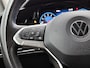 Volkswagen Golf Variant 1.5 eTSI Life Business 1 eerdere eigenaar | Trekhaak | Apple Carplay | Android Auto | Stoelverwarming | Cruise Control Adaptief | Dakrails | Parkeersensor Voor en Achter | Sfeerverlichting
