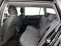 Volkswagen Golf Variant 1.5 eTSI Life Business 1 eerdere eigenaar | Trekhaak | Apple Carplay | Android Auto | Stoelverwarming | Cruise Control Adaptief | Dakrails | Parkeersensor Voor en Achter | Sfeerverlichting