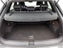 Volkswagen T-Roc 1.5 TSI Sport 150 PK | Automaat | Climate Control | Trekhaak Afneembaar | Cruise Control | Achteruitrij Camera | Half Lederen Bekleding | Navigatie | Parkeersensoren Voor + Achter |