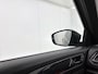 Volkswagen T-Roc 1.5 TSI Sport 150 PK | Automaat | Climate Control | Trekhaak Afneembaar | Cruise Control | Achteruitrij Camera | Half Lederen Bekleding | Navigatie | Parkeersensoren Voor + Achter |