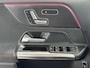 Mercedes-Benz B-klasse 180 Star Edition | Trekhaak | Stuurverwarming | Panorama-schuifdak | Memory stoelen