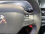 Peugeot 2008 1.2 PureTech GT-line Airco | AppleCarplay/ Android Auto | Camera | Cruise Control | DAB | LMV 17" | Leder | Pano | PDC V&A | Stoelverwarming | Trekhaak |