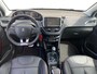Peugeot 2008 1.2 PureTech GT-line Airco | AppleCarplay/ Android Auto | Camera | Cruise Control | DAB | LMV 17" | Leder | Pano | PDC V&A | Stoelverwarming | Trekhaak |