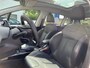 Peugeot 2008 1.2 PureTech GT-line Airco | AppleCarplay/ Android Auto | Camera | Cruise Control | DAB | LMV 17" | Leder | Pano | PDC V&A | Stoelverwarming | Trekhaak |