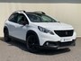 Peugeot 2008 1.2 PureTech GT-line Airco | AppleCarplay/ Android Auto | Camera | Cruise Control | DAB | LMV 17" | Leder | Pano | PDC V&A | Stoelverwarming | Trekhaak |