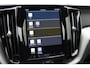 Volvo XC60 T6 Recharge AWD Long Range 350PK Dark Google Infotainment / Elektrisch schuif-kanteldak / 22" lichtmetalen velgen / Stoelventilatie-verwarming voor / Stuurwielverwarming