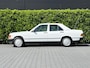 Mercedes-Benz 190-Serie 2.6 E, PANORAMADAK, AIRCO, ELEKTRISCHE RAMEN, HOUTEN SIERDELEN