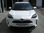 Toyota Yaris Cross Hybrid Dynamic all season parelmoer wit