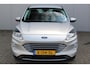 Ford Kuga 2.5-225pk PHEV Titanium. Hybride rijden voor een reëel bedrag ! Autm. airco dual, stoel-, stuur-, achterbank- en voorraamverw., navigatie, telefoonvoorb., trekhaak, metallic lak, LM wielen+ AllSeason banden etc.