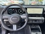 Hyundai Kona 1.6 GDI HEV Comfort Plus | WK Deal | Uit voorraad leverbaar! | Dodehoekdetectie | Elektrische achterklep | Stoel en stuurverwarming | Achterbank verwarming | AppleCarplay en Android Auto | Keyless entry en start